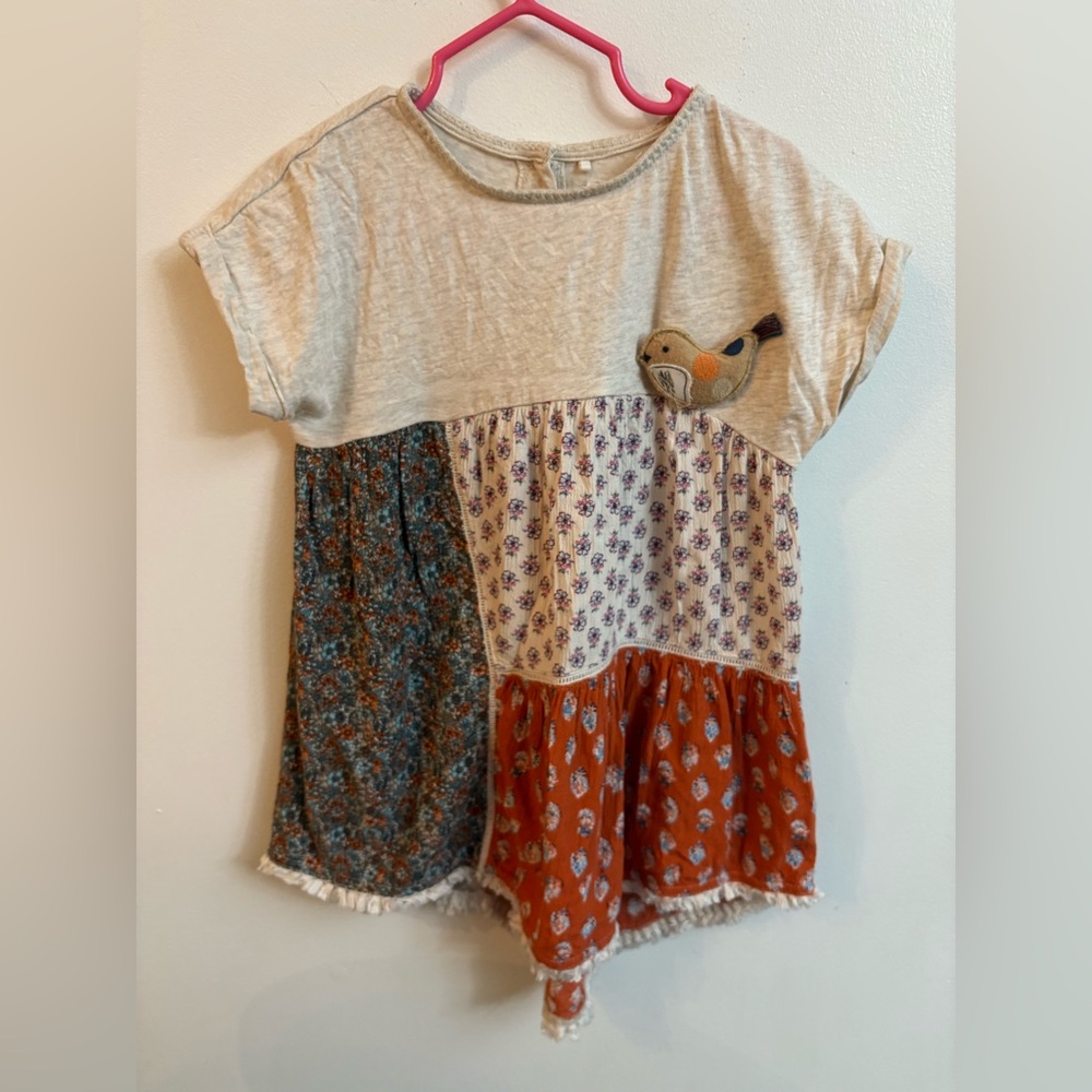 4/30$ Next Kids Floral Patchwork Tee with Bird Detail 3-4 years